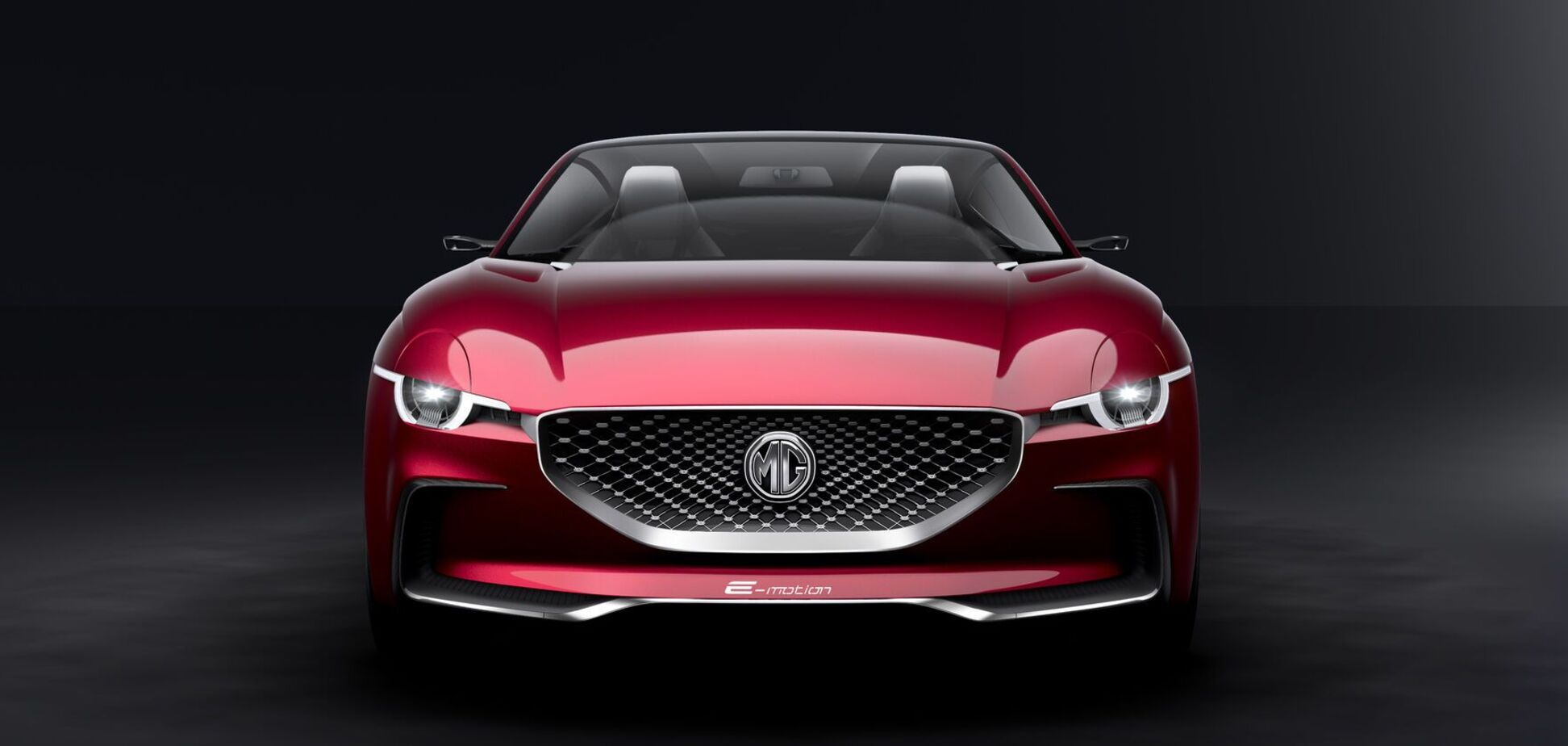 Британская MG показала свой первый спортивный электромобиль