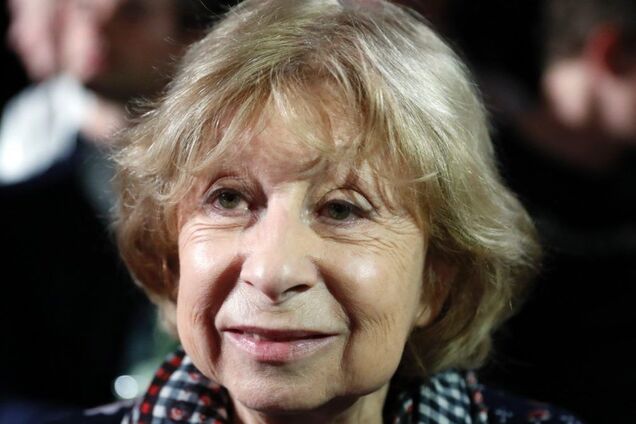 Лию Ахеджакову госпитализировали с подозрением на COVID-19