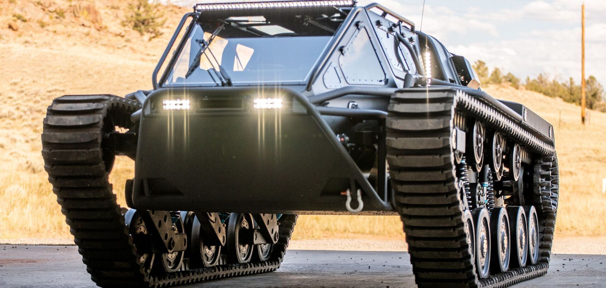 Howe & Howe показала танк для сибаритов. Видео