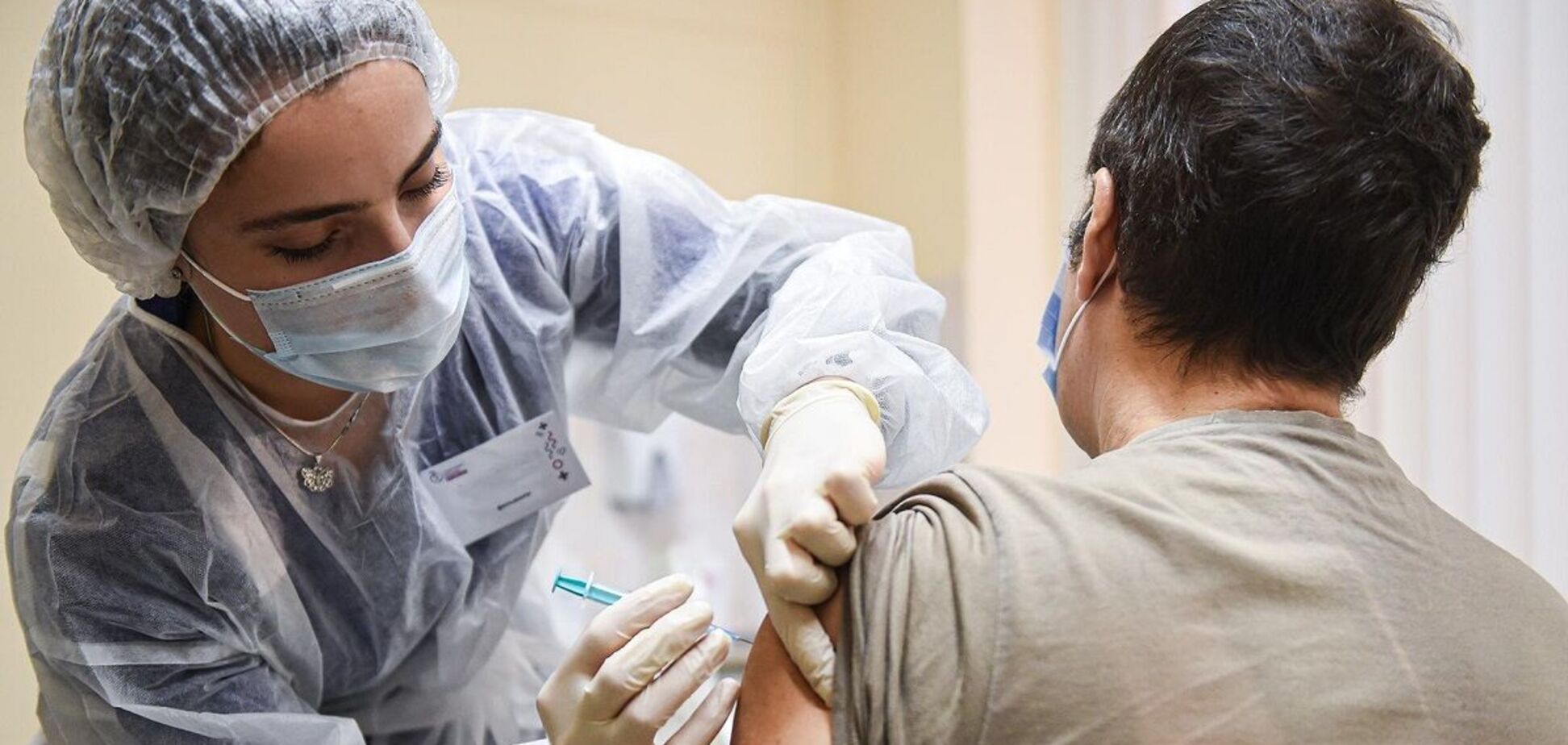 В Минздраве расширят список профессий для обязательной вакцинации от COVID-19