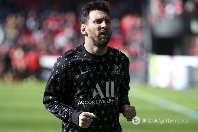 Звездный футболист ПСЖ Месси послал Папе Римскому подарок. Фотофакт