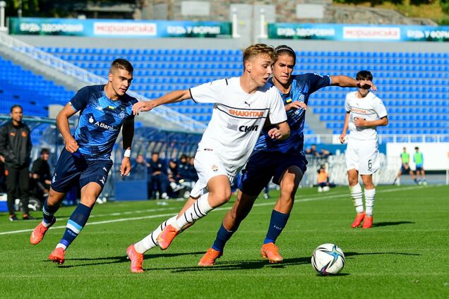 Динамо проиграло Шахтеру