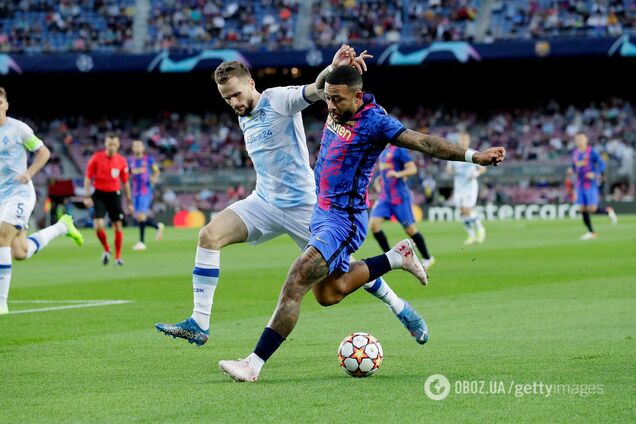 Динамо грає з Барселоною