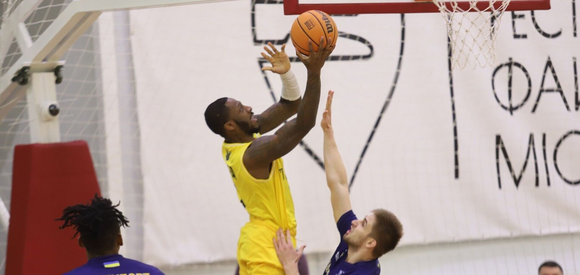 'Будивельник' добыл неожиданно трудную победу над аутсайдером Суперлиги Windrose