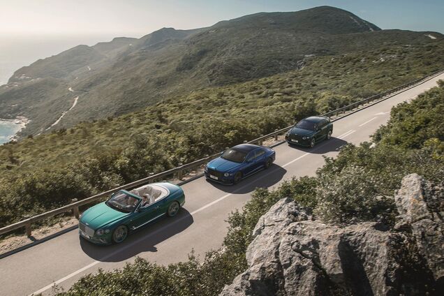 Bentley представит трио новых моделей из коллекций Mulliner