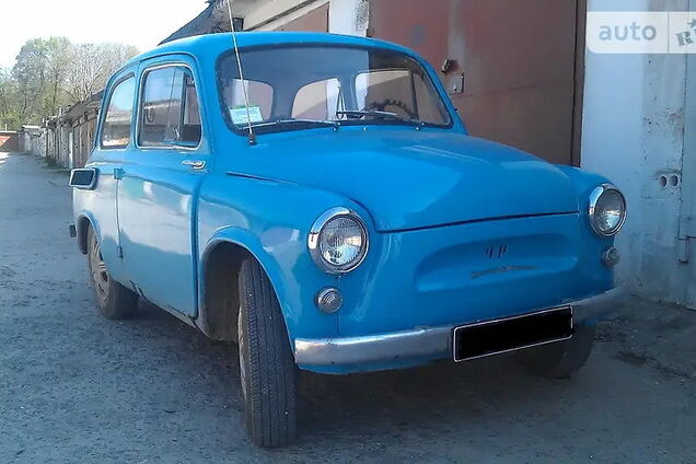 Тысяча долларов за километр: в Украине продают ЗАЗ-965 за солидную сумму