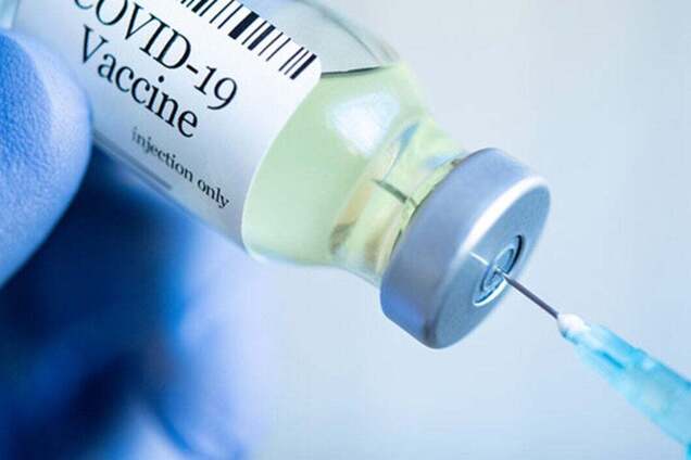 Кому нельзя делать вакцинацию от COVID-19: МОЗ Украины дал ответ
