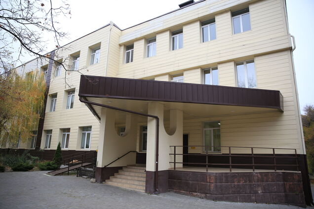 В алергологічному центрі Дніпра провели масову вакцинацію проти COVID-19 пацієнтів з алергією