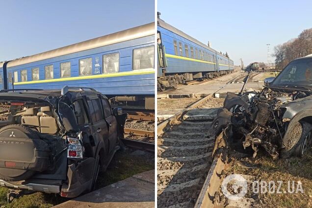 На Харьковщине поезд протаранил авто, водитель которого пыталась 'проскочить' переезд. Фото