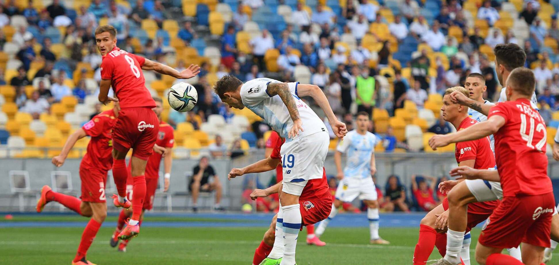 Динамо победило Верес в 1-м туре