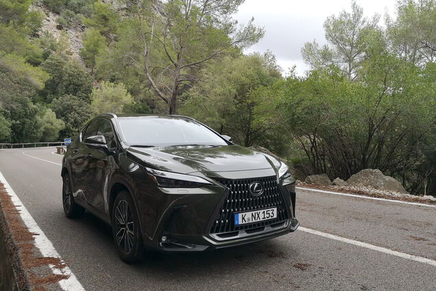 Вікові зміни: тестуємо новий Lexus NX