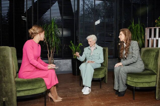 Мэй Маск в Киеве: о чем рассказала мама Илона украинским поклонникам