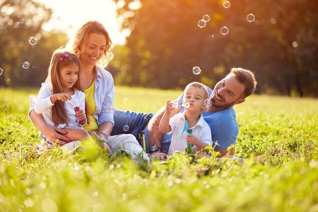 Українська сім’я знову має стати найвищою цінністю держави