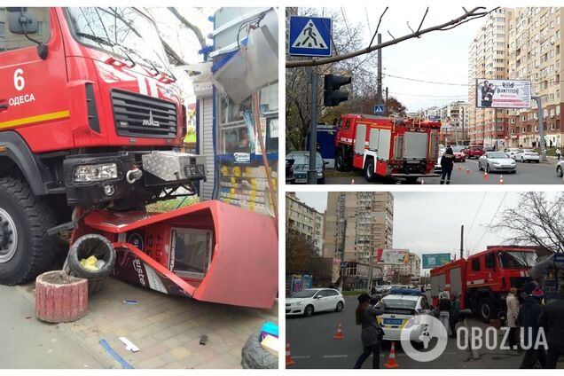 В Одессе пожарная машина вылетела на тротуар и врезалась в киоск. Фото и видео