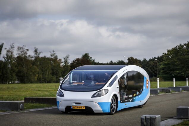 Студенты построили экодом на колесах