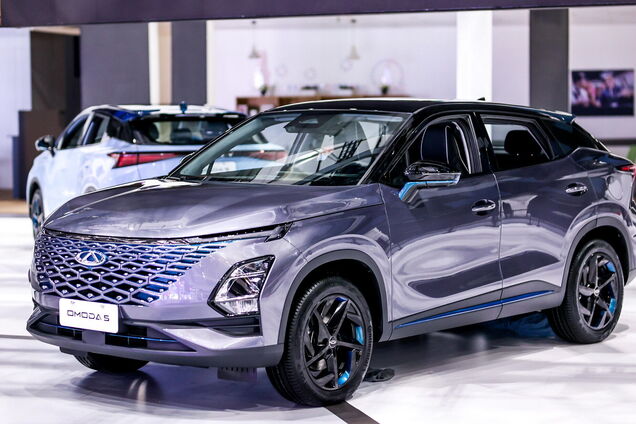 Chery представил стильный кроссовер Omoda 5