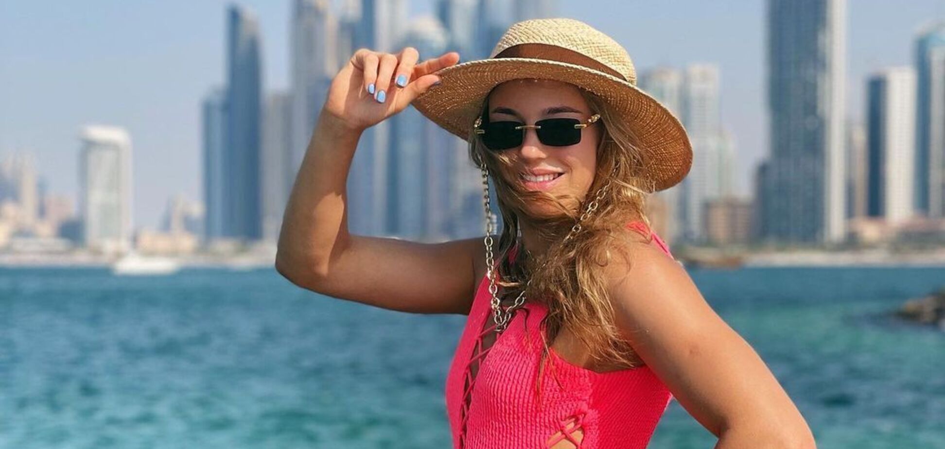 Дзюдоистка-красотка Дарья Белодед блеснула в мини-платье в Эмиратах