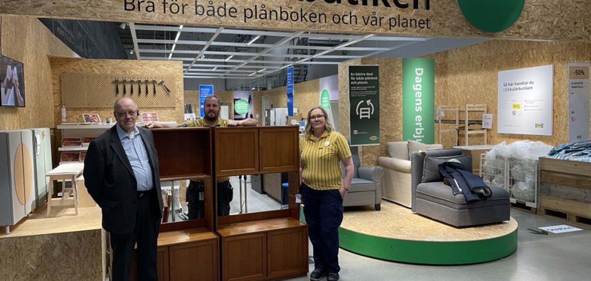 В Швеции покупатель вернул в IKEA шкаф 60-летней давности
