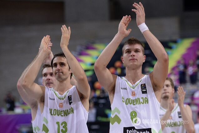 А Мессі так зможе? Феноменальним ударом баскетболісти відреагували на 'Золотий м'яч'-2021. Відео