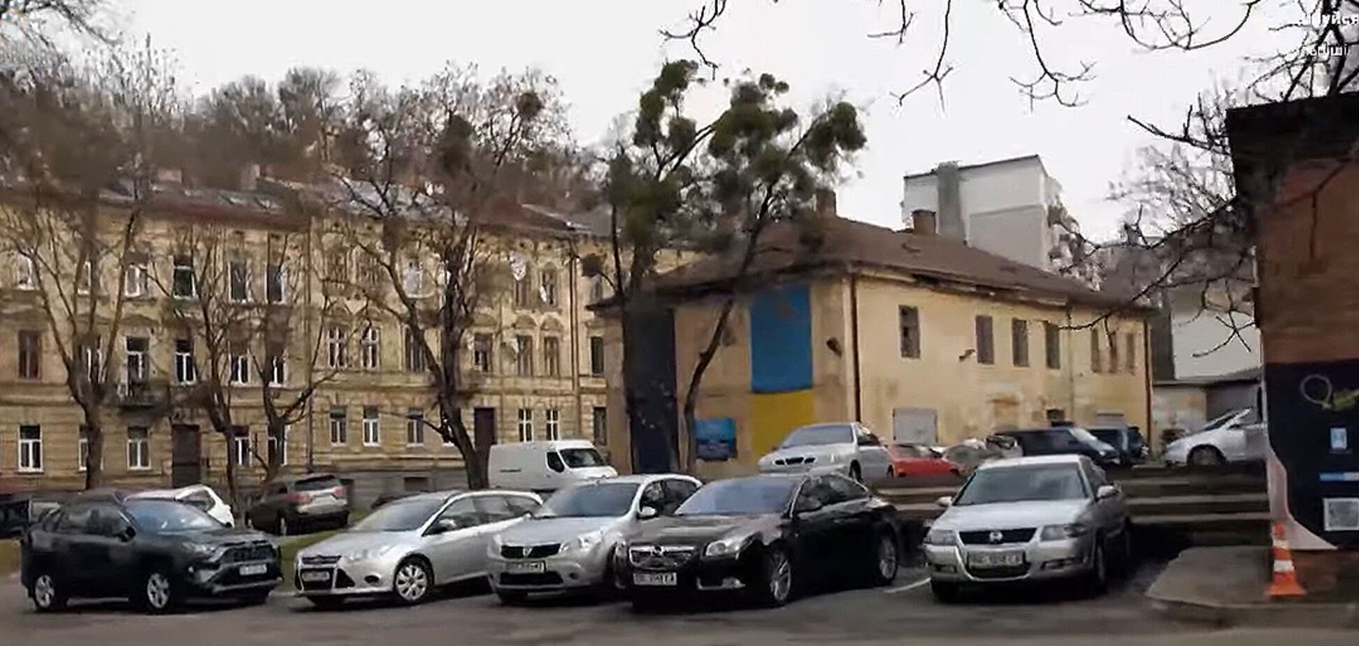 В Україні знайшли цікавий спосіб бронювати паркомісце заздалегідь