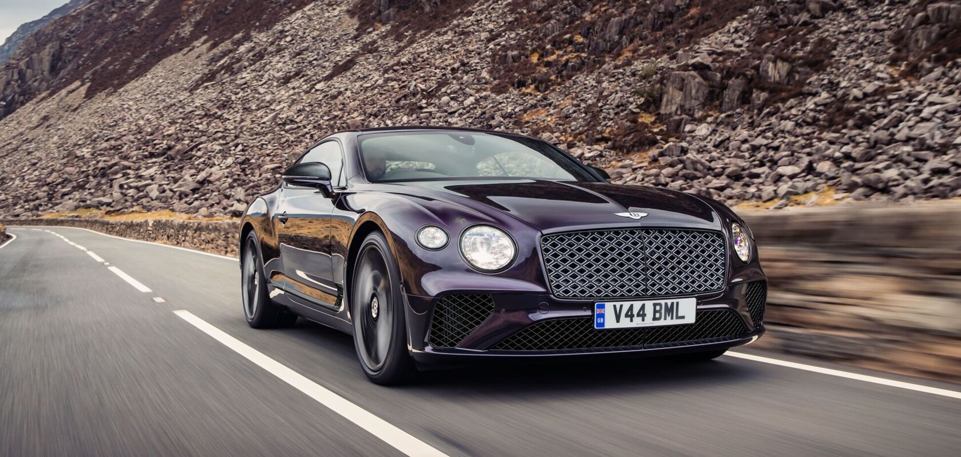 Bentley представил 'черную линию' купе и кабриолетов GT