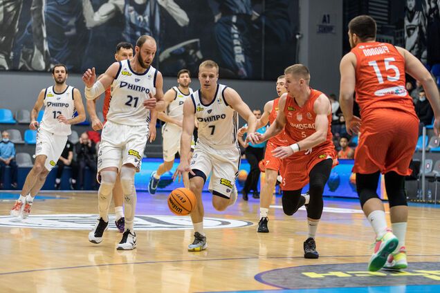 Днепр победил Кривбасс