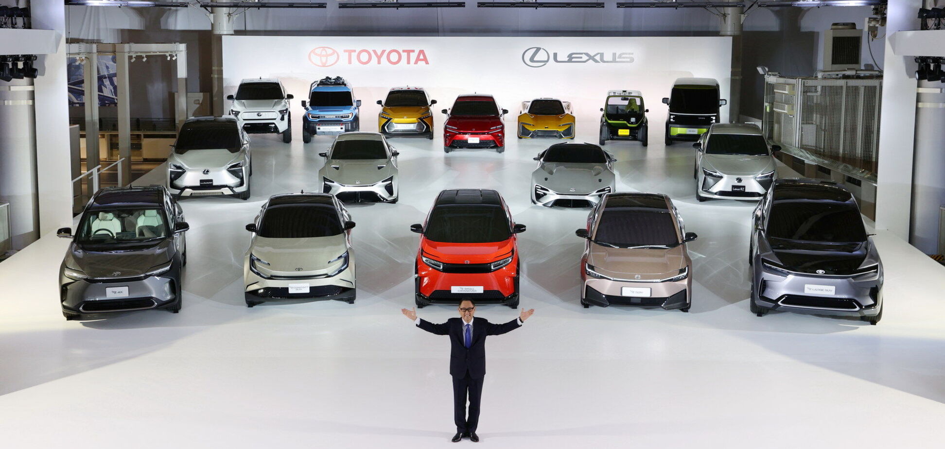 Toyota та Lexus представили відразу 16 нових електромобілів