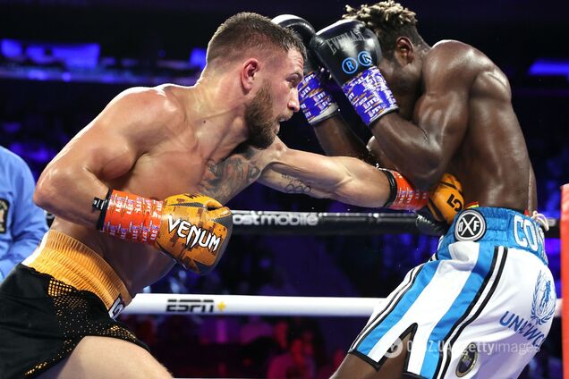 Ломаченко неожиданно отстранили от бокса после боя с Комми