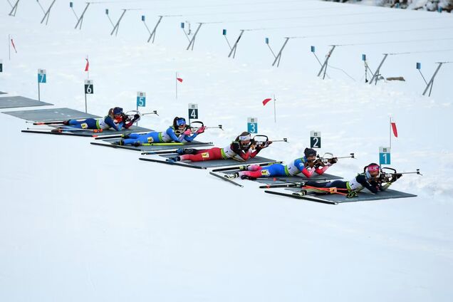 Юных российских биатлонистов дисквалифицировали в эстафете на Кубке IBU