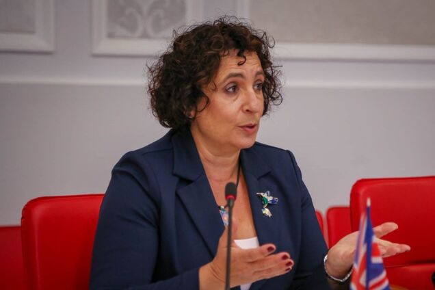 Посол Великобритании предостерегла украинскую власть от выборочного правосудия в отношении Порошенко