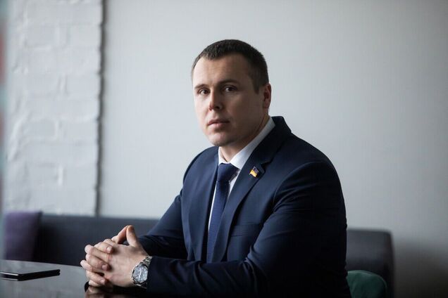 Выбивают из парламента наиболее критикующую власть оппозицию – нардеп Костенко о подозрении Порошенко