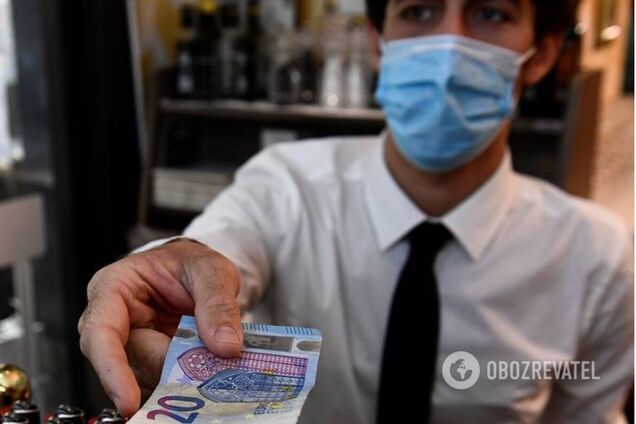 Лимит на расчеты наличными ужесточили