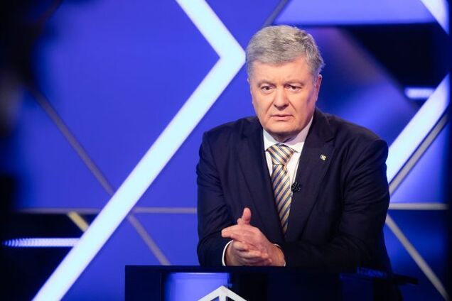 Порошенко у другому турі обходить Зеленського, - соціологія