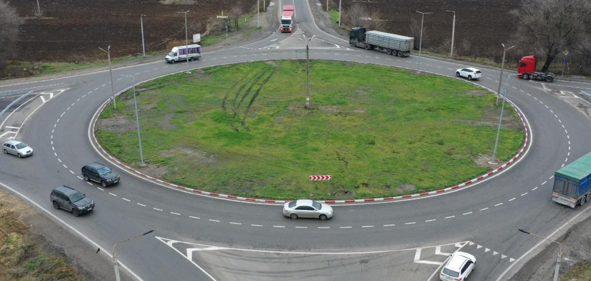 'Большая стройка' Зеленского восстановила самую разрушенную трассу Н-11 на Николаевщине