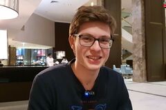 Украинский шахматист вынудил россиянина бросаться фигурами на чемпионате мира. Видео