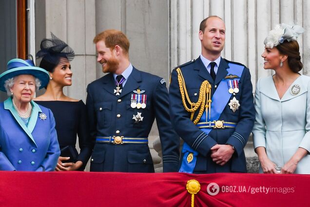 Стало известно, какой строгий запрет поставила Елизавета II перед принцами Гарри и Уильямом