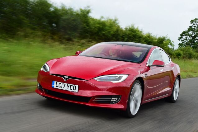 Tesla отзывает почти полмиллиона Model 3 и Model S