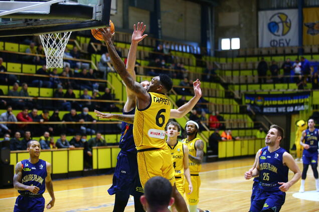 Киев-Баскет победил Будивельник