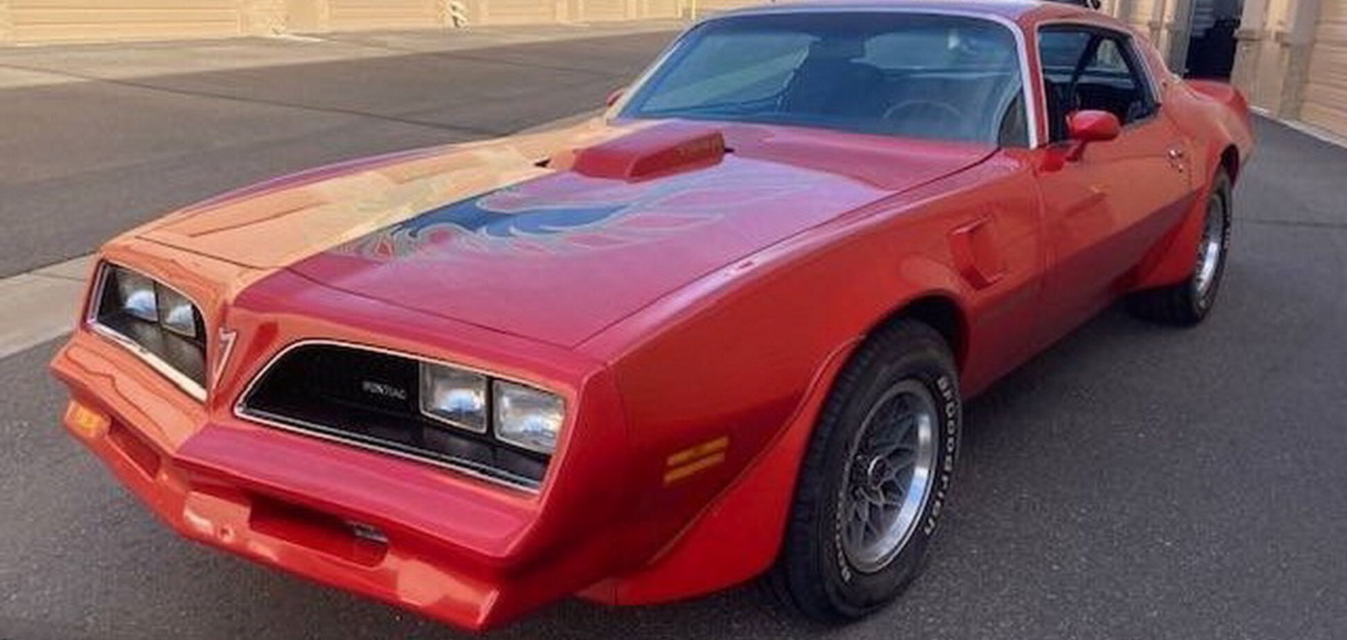 Уникальный Pontiac Firebird Trans Am с 7-литровым V8 выставили на торги