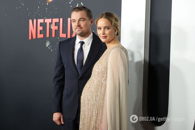 Беременная Дженнифер Лоуренс в Dior затмила Ди Каприо и Мерил Стрип на премьере 'Не смотрите наверх'. Фото
