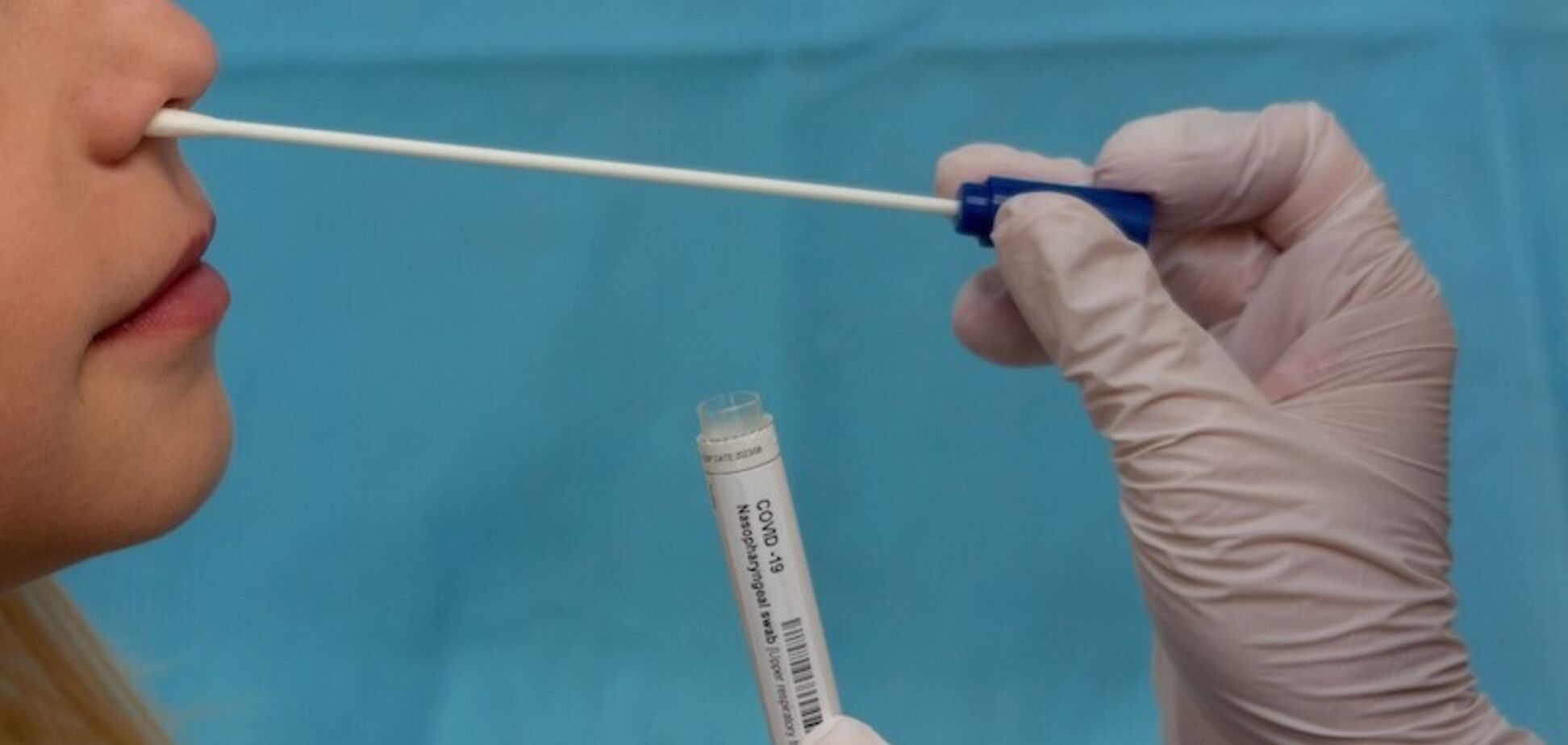 Журналисты рассказали, что надо знать при выборе экспресс-теста на коронавирус