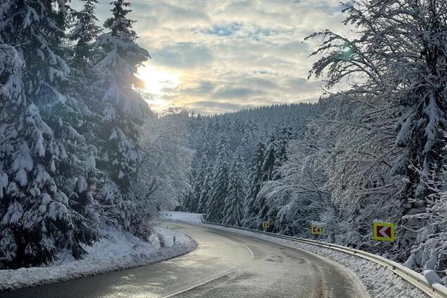 'Велике будівництво' Зеленського зробило безпечною дорогу через Торунський перевал на Закарпатті