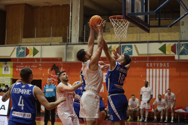 Кривбасс проиграл Одессе