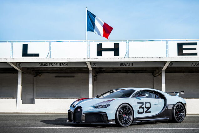 Bugatti Chiron Pur Sport посвятили победе Луи Широна