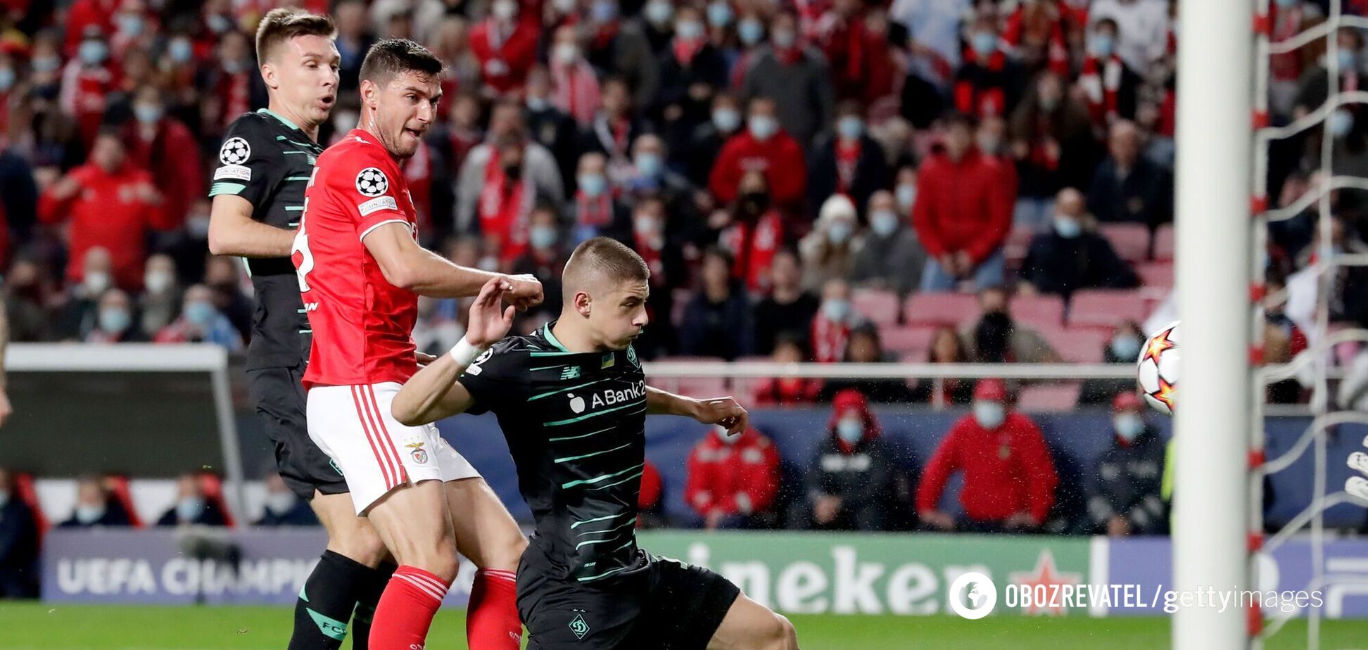 Яремчука визнали героєм матчу 'Бенфіка' – 'Динамо'