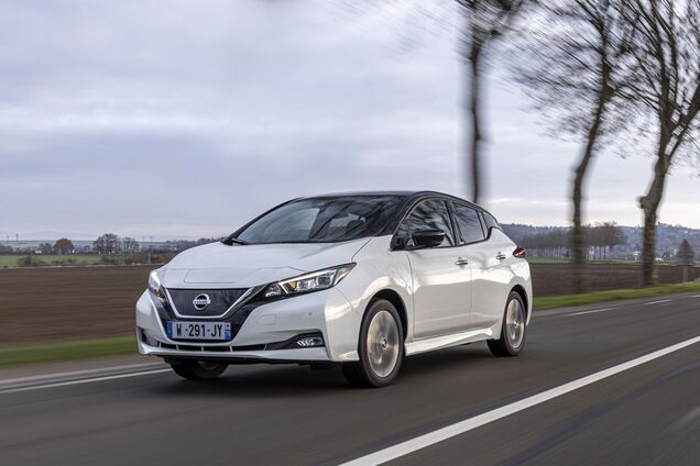 Nissan выпустил юбилейную серию электромобилей Leaf