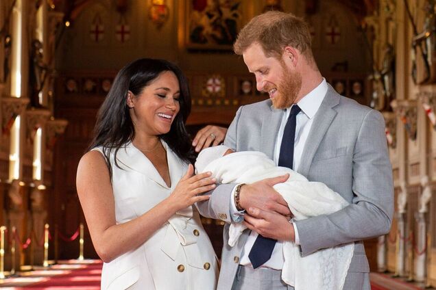 Меган Маркл выступила с заявлением после того, как 'отказалась' от сына