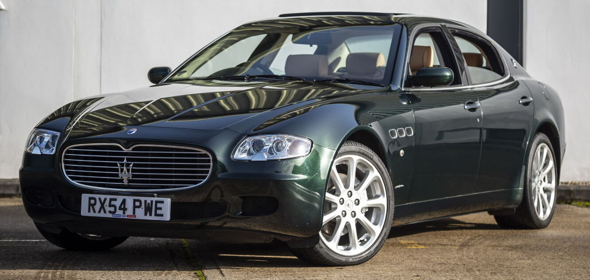 Maserati Элтона Джона продадут на аукционе