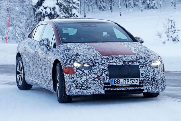 Mercedes-Benz EQS готовится к премьере