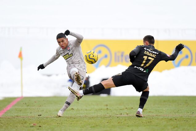 Колос - Шахтар